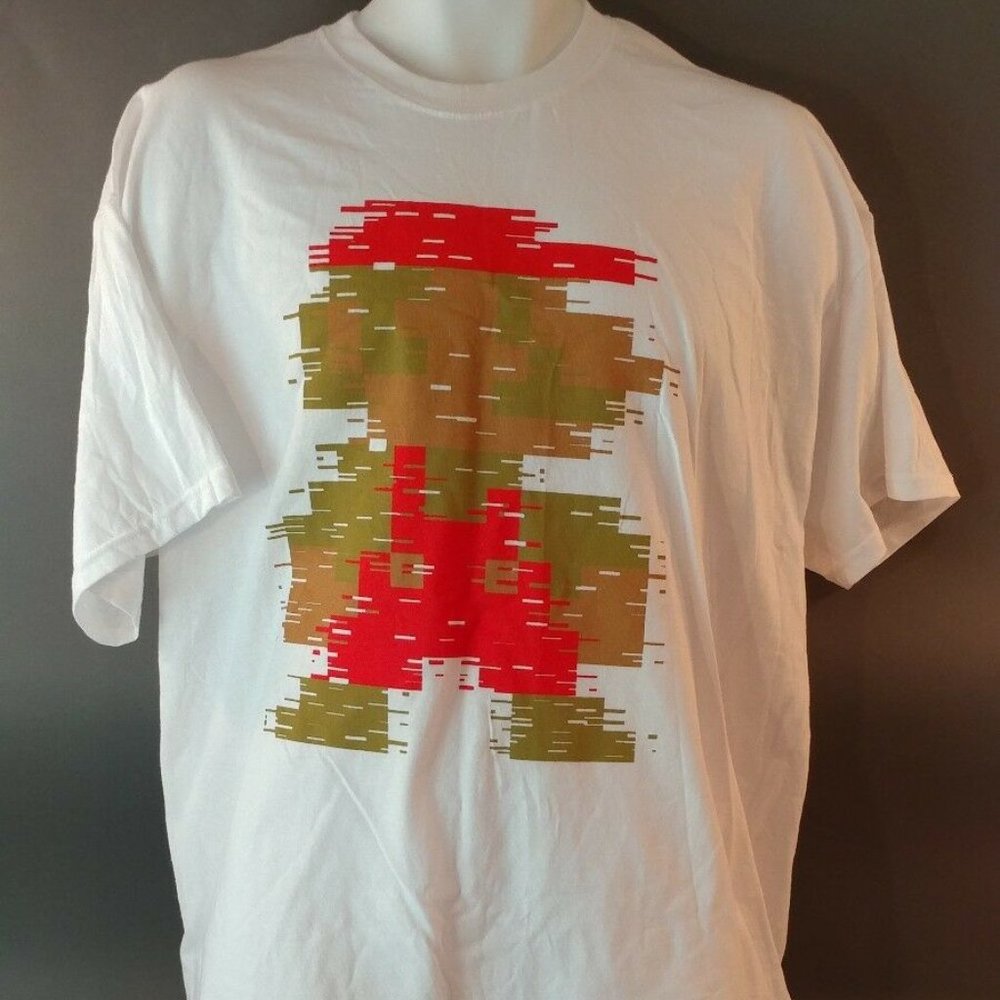 Super Mario~8 bit~pixel~White~T-shirt. Size: XL.